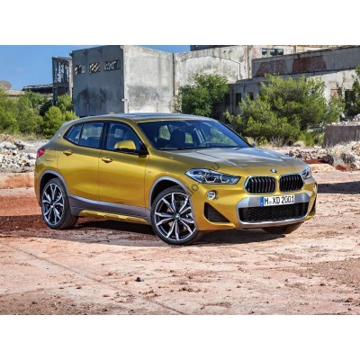 BMW X2 2016 - лекало салона