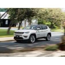 Jeep Compass 2017 - лекало салона