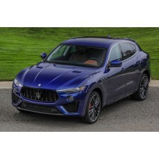 Maserati Levante 2018 - лекало салона