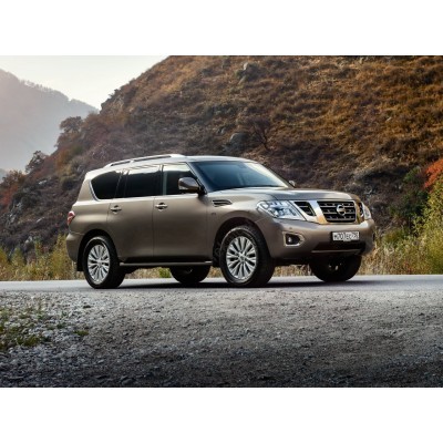 Nissan Patrol 2014 - лекало салона