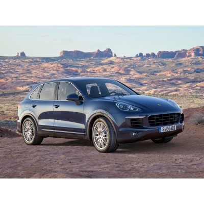 Porsche Cayenne 2015 - лекало салона