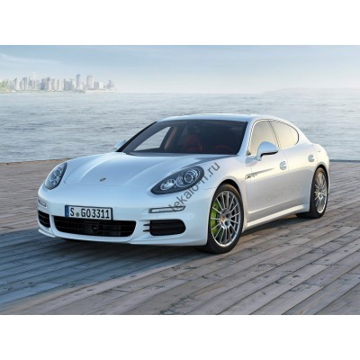 Porsche Panamera 2015 4S - лекало салона