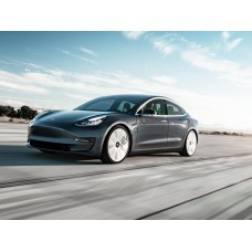 Tesla Model 3 2019 - лекало салона