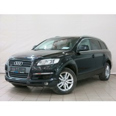 Audi Q7 2008 - лекало фар
