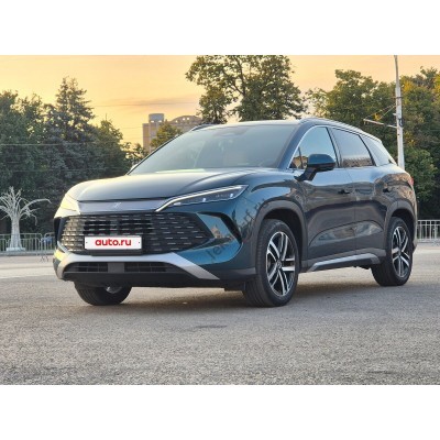 BYD Song L 2024 экраны - лекало салона