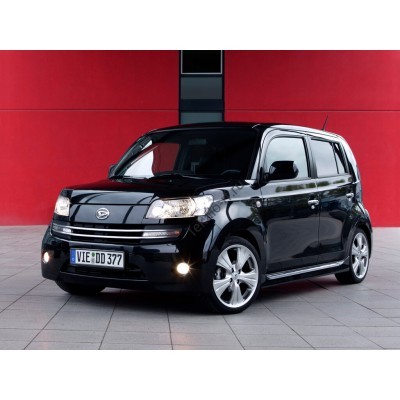 Daihatsu Materia хэтчбек 5 дв., 1 поколение (11.2006 - 11.2011) Лекало переднего бокового стекла