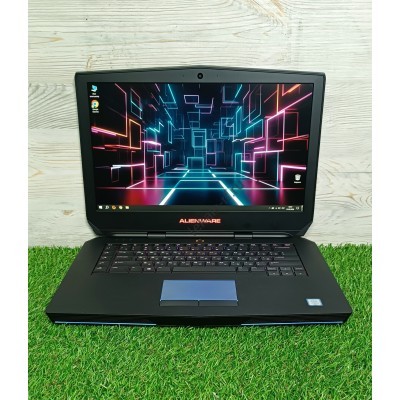 Alienware 15 R2 (P42F) лекало для ноутбука