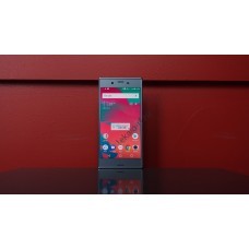 Sony Xperia XZs лекало для мобильного телефона
