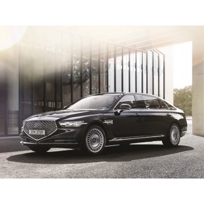 Genesis G90 (2019) - лекало экрана мультимедиа