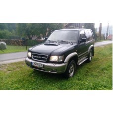 Isuzu Bighorn 3 дв., 2 поколение (02.1991 - 08.2002) лекало переднее боковое стекло