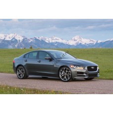 Jaguar XE 2017 v2 - лекало салона