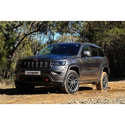 Jeep Grand Cherokee 2018 - лекало экрана мультимедиа