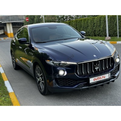 Maserati Levante 2018 - лекало экрана мультимедиа