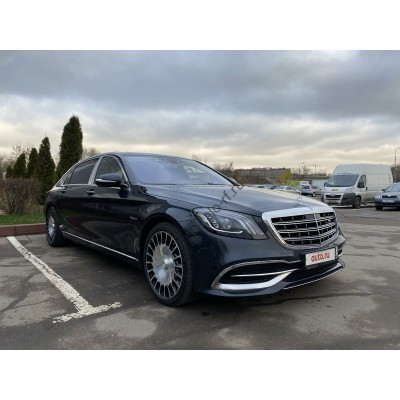 Mercedes-Benz Maybach 4 seat 2018 - лекало экрана мультимедиа