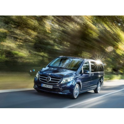 Mercedes-Benz V-Class (2018) - лекало экрана мультимедиа