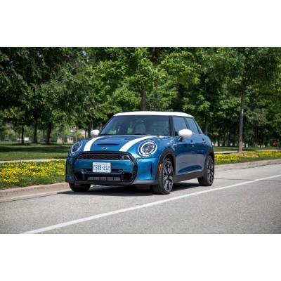 MINI Cooper S (2022) - лекало салона