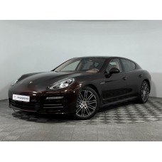 Porsche Panamera 2015 4S спидометр - лекало экрана мультимедиа