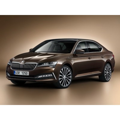 Skoda Superb 2019 - лекало экрана мультимедиа