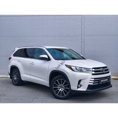 Toyota Highlander 2018 - лекало экрана мультимедиа