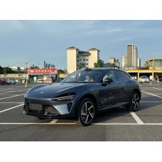 Xiaomi YU7 2025 - лекало фар